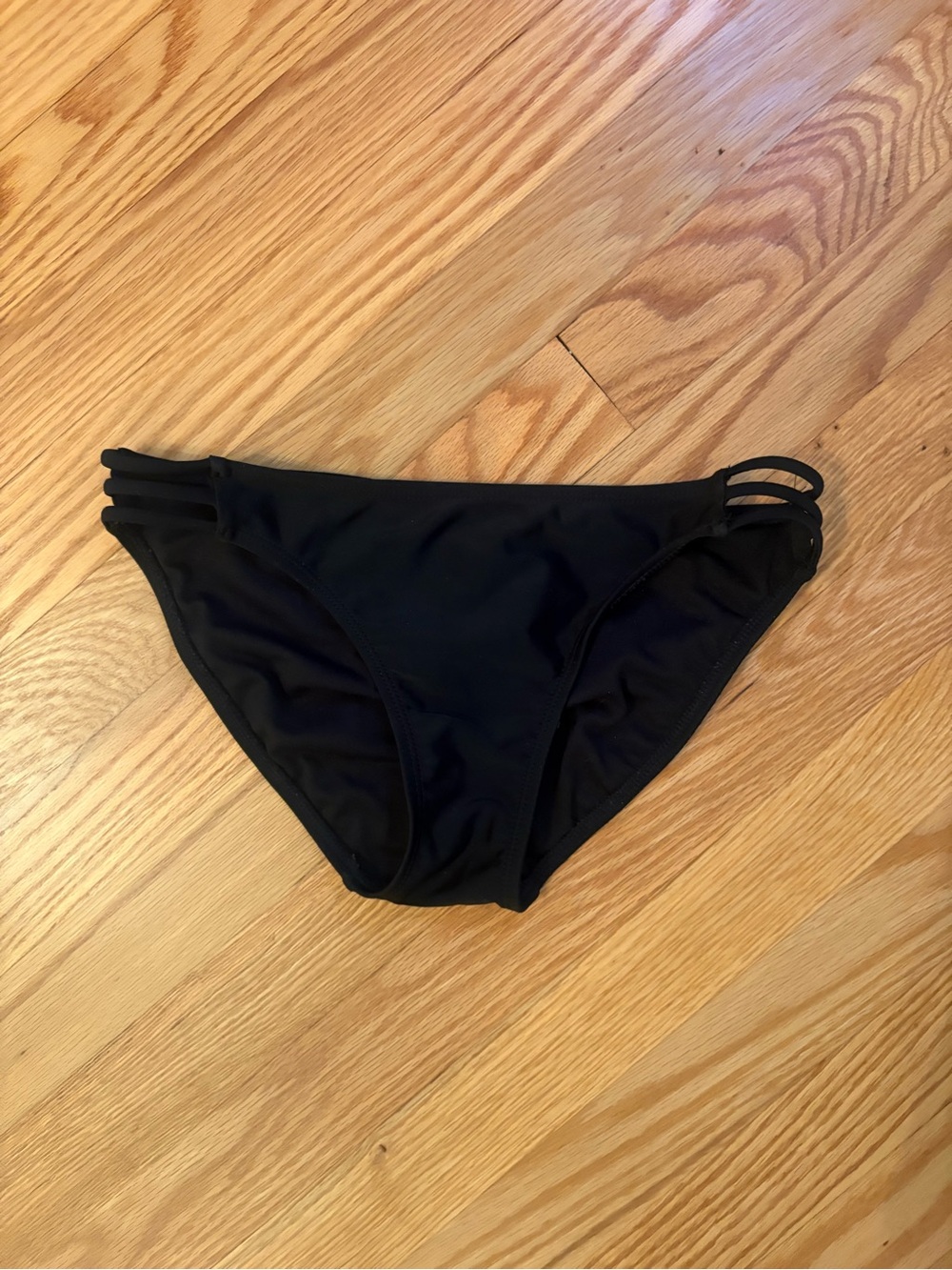 Xhiliration Women’s Black Strappy Bikini Bottom